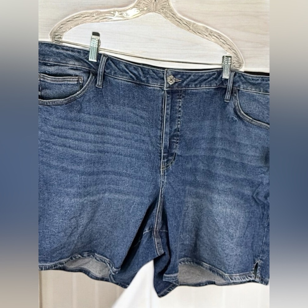 AVA & VIV High Rise Bermuda Shorts Size 49 Relaxed Fit Denim - Picture 3 of 13